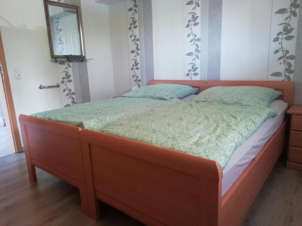 Meyers Ferienwohnung Elmlohe Esterno foto